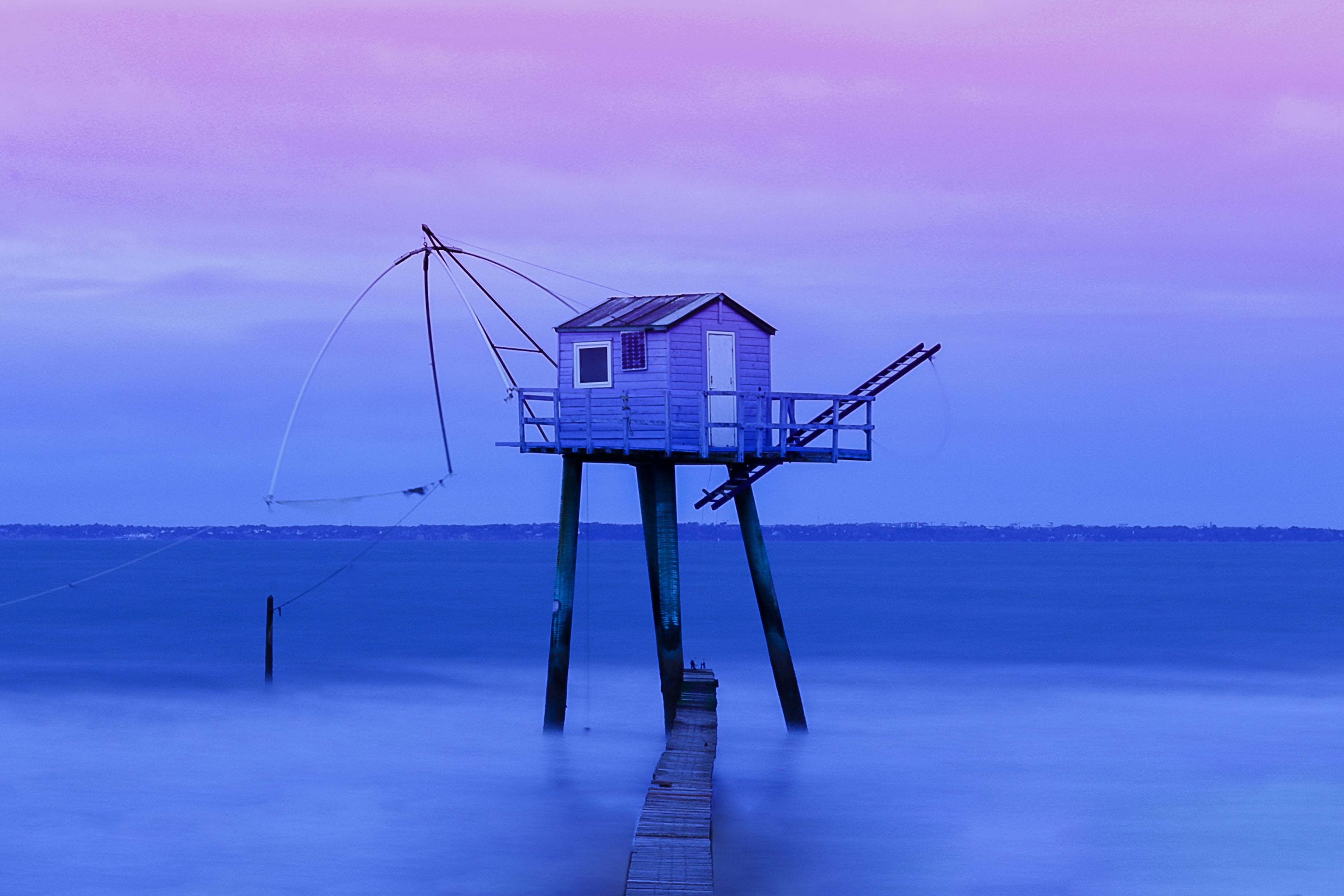 釣り小屋の朝 水野里美